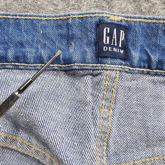 Gap Jeans Womens Sz 2 / 26 Ankle Flare Light Indigo Destroyed Raw Hem High Rise - Picture 3 of 16